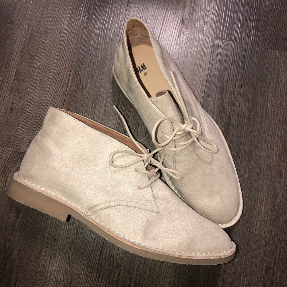 Brand New Men’s Chukka Boots